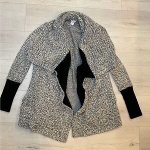Bar III White & Black Cardigan Size XS